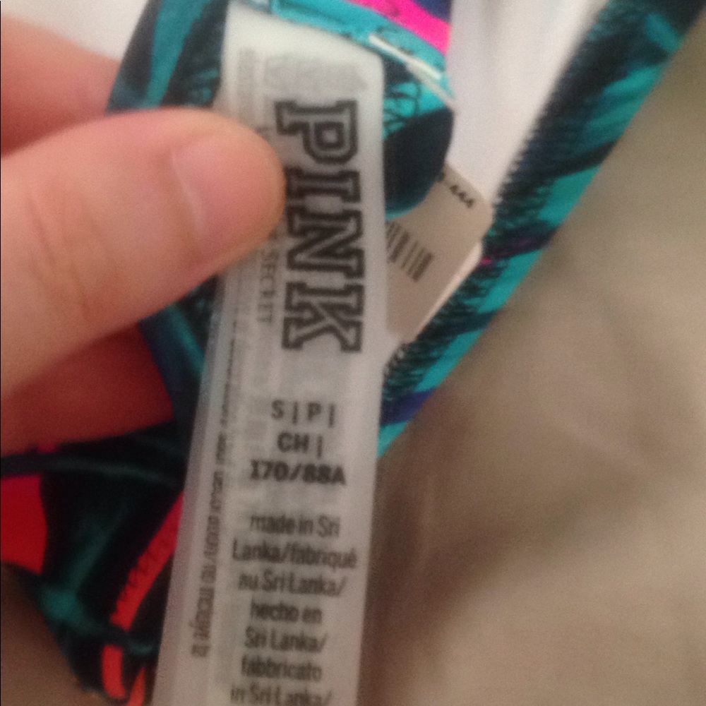 *SOLD NWT VS Pink bikini top - Picture 5 of 5